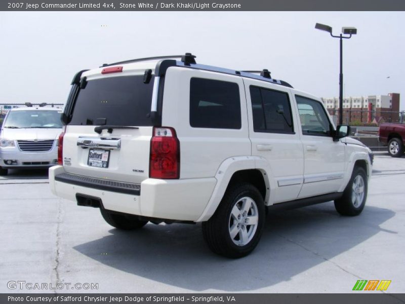 Stone White / Dark Khaki/Light Graystone 2007 Jeep Commander Limited 4x4