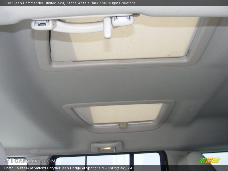 Stone White / Dark Khaki/Light Graystone 2007 Jeep Commander Limited 4x4