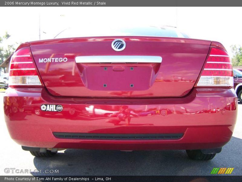 Vivid Red Metallic / Shale 2006 Mercury Montego Luxury