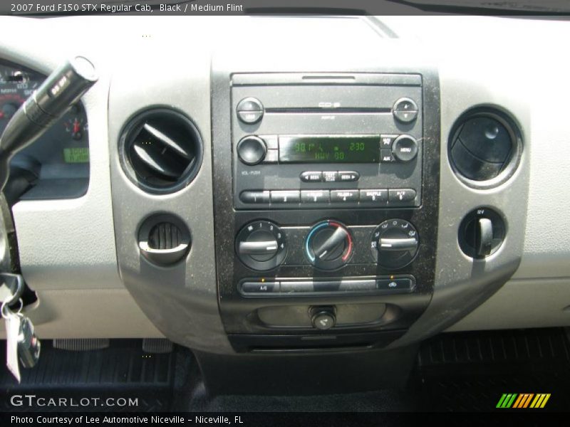 Black / Medium Flint 2007 Ford F150 STX Regular Cab