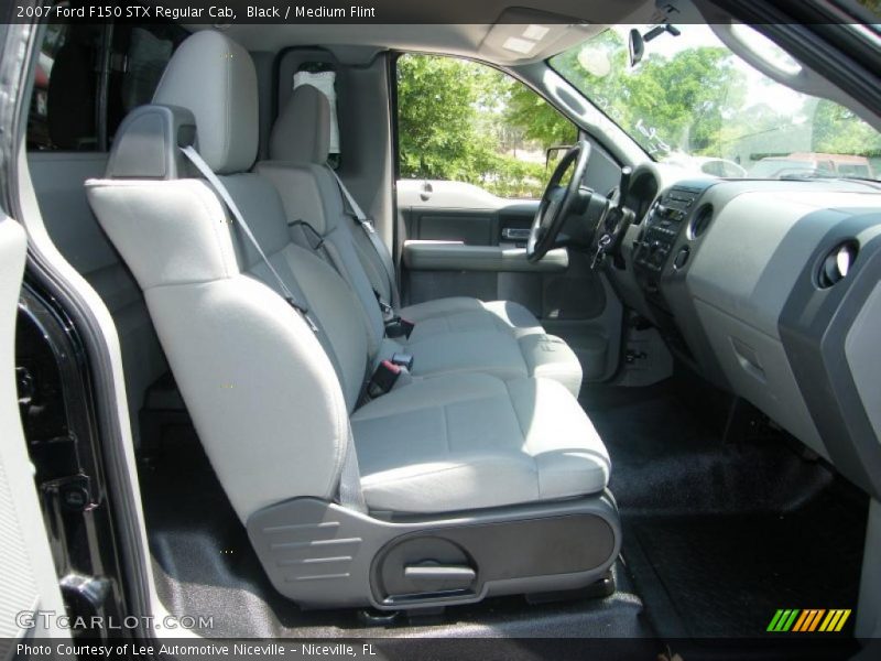 Black / Medium Flint 2007 Ford F150 STX Regular Cab