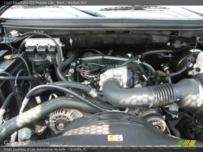 Black / Medium Flint 2007 Ford F150 STX Regular Cab