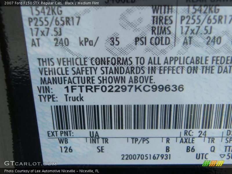 Black / Medium Flint 2007 Ford F150 STX Regular Cab