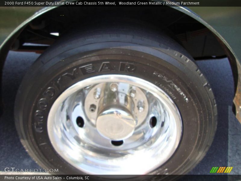 Woodland Green Metallic / Medium Parchment 2000 Ford F450 Super Duty Lariat Crew Cab Chassis 5th Wheel