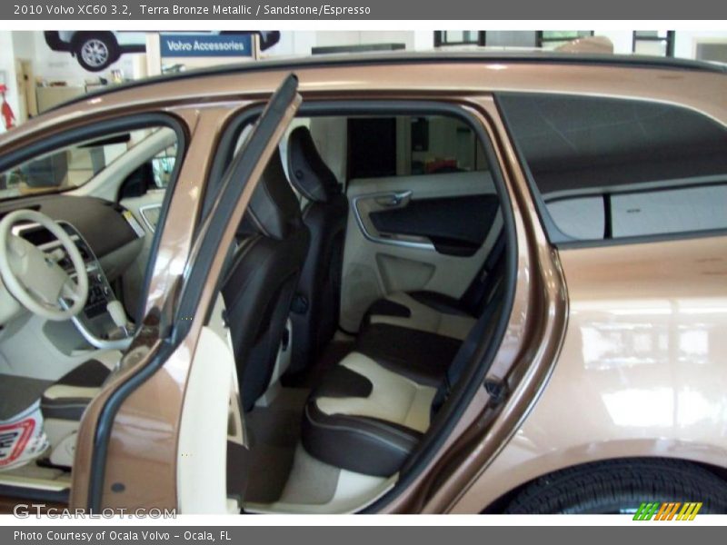 Terra Bronze Metallic / Sandstone/Espresso 2010 Volvo XC60 3.2