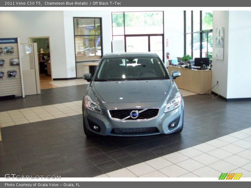 Chameleon Blue Metallic / Off Black T-Tec 2011 Volvo C30 T5