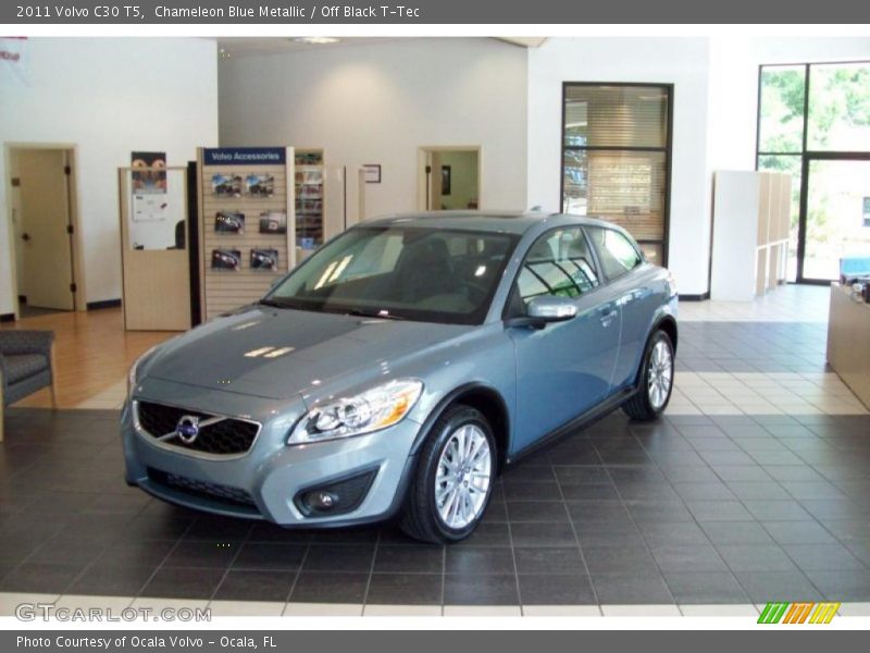 Chameleon Blue Metallic / Off Black T-Tec 2011 Volvo C30 T5