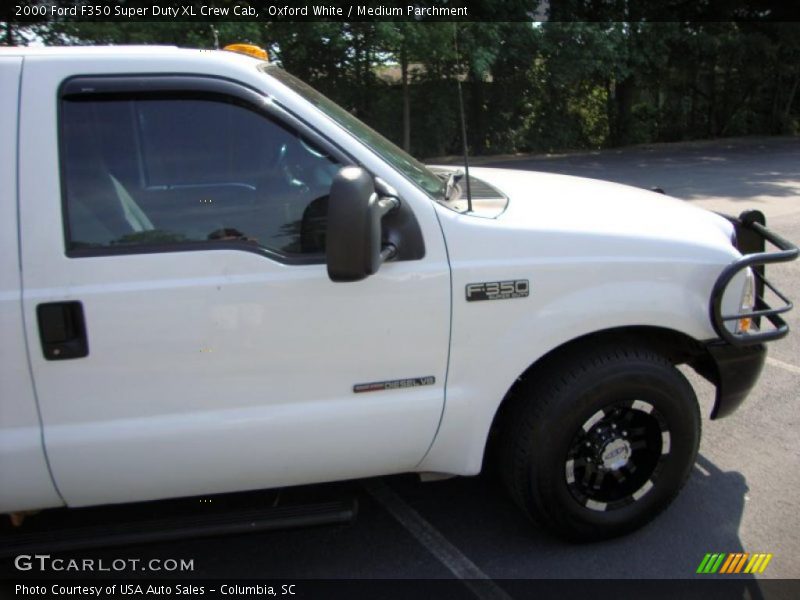 Oxford White / Medium Parchment 2000 Ford F350 Super Duty XL Crew Cab