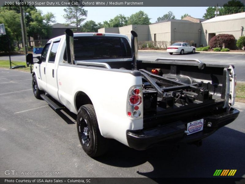 Oxford White / Medium Parchment 2000 Ford F350 Super Duty XL Crew Cab