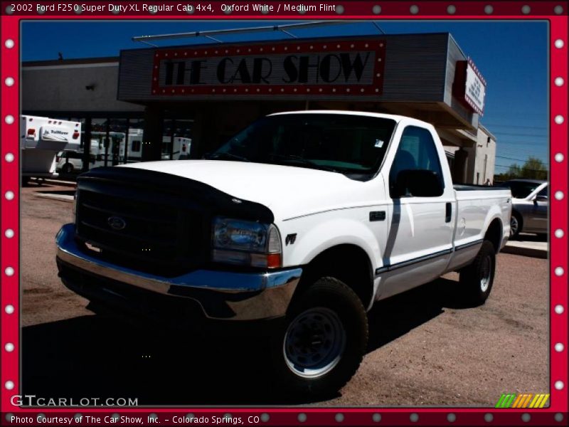 Oxford White / Medium Flint 2002 Ford F250 Super Duty XL Regular Cab 4x4