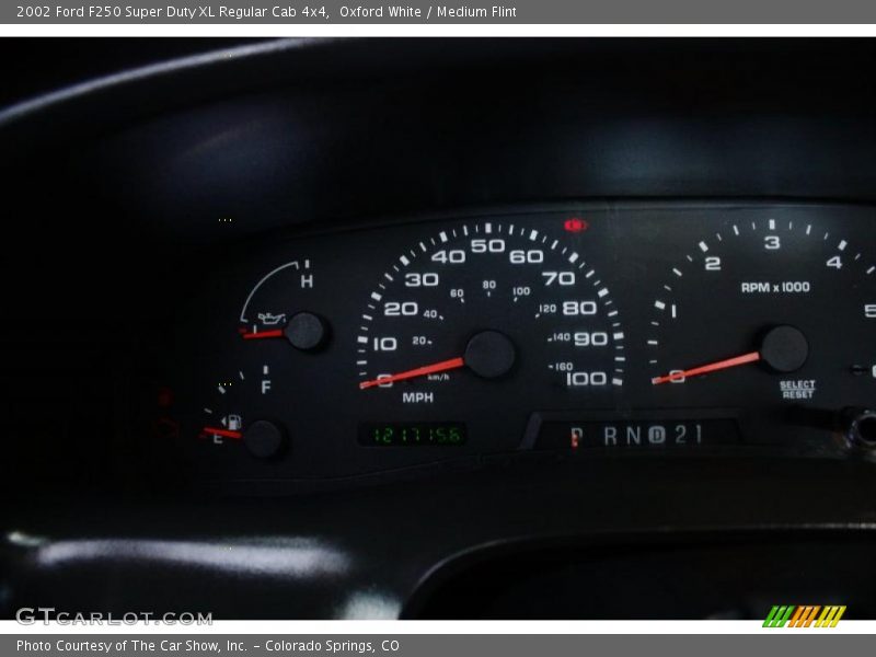 Oxford White / Medium Flint 2002 Ford F250 Super Duty XL Regular Cab 4x4