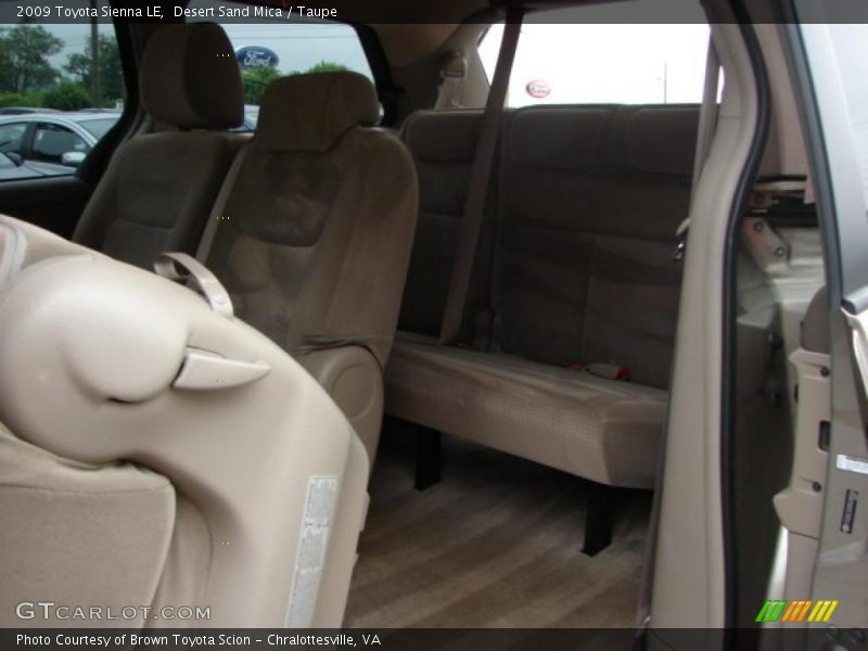 Desert Sand Mica / Taupe 2009 Toyota Sienna LE
