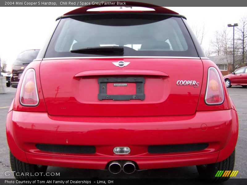 Chili Red / Space Grey/Panther Black 2004 Mini Cooper S Hardtop
