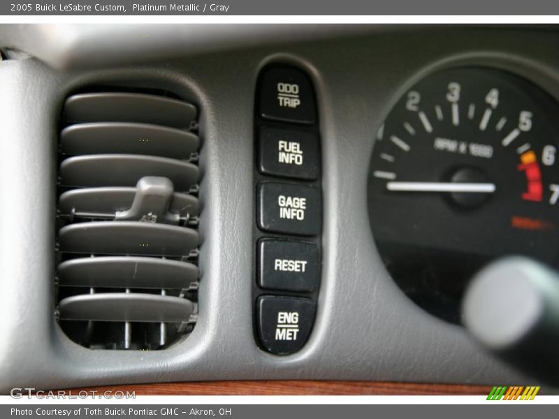 Platinum Metallic / Gray 2005 Buick LeSabre Custom