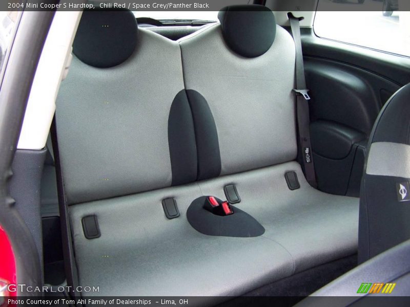 Chili Red / Space Grey/Panther Black 2004 Mini Cooper S Hardtop