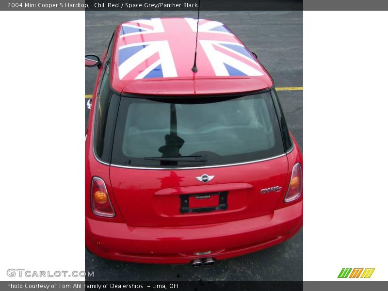 Chili Red / Space Grey/Panther Black 2004 Mini Cooper S Hardtop