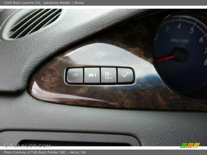 Sandstone Metallic / Ebony 2006 Buick Lucerne CXS