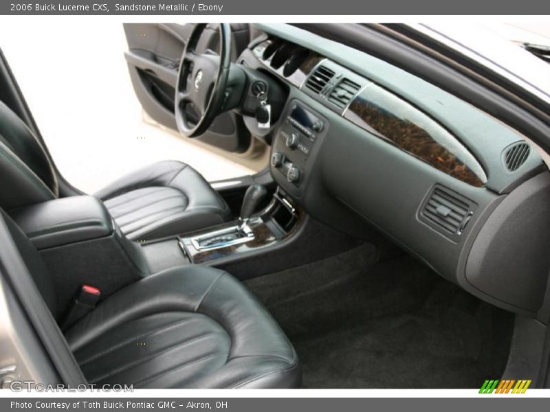 Sandstone Metallic / Ebony 2006 Buick Lucerne CXS