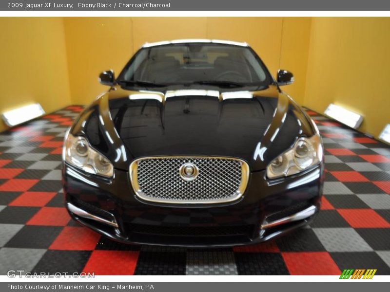 Ebony Black / Charcoal/Charcoal 2009 Jaguar XF Luxury