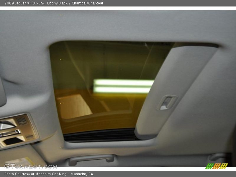 Ebony Black / Charcoal/Charcoal 2009 Jaguar XF Luxury