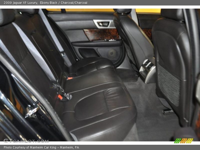 Ebony Black / Charcoal/Charcoal 2009 Jaguar XF Luxury