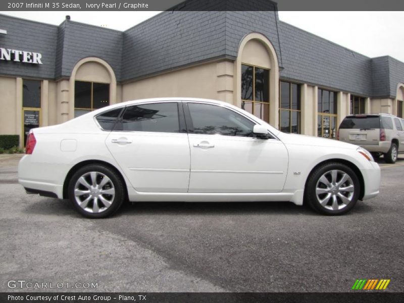 Ivory Pearl / Graphite 2007 Infiniti M 35 Sedan