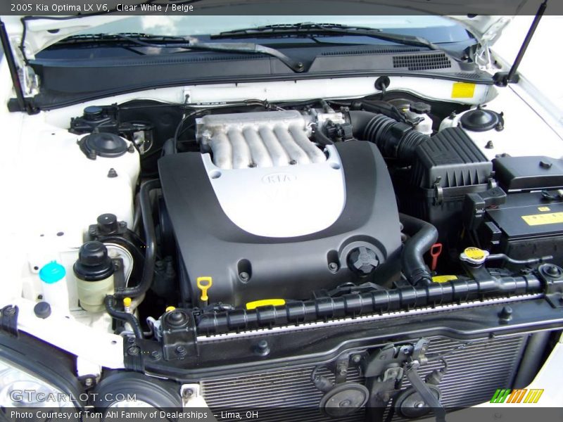 Clear White / Beige 2005 Kia Optima LX V6