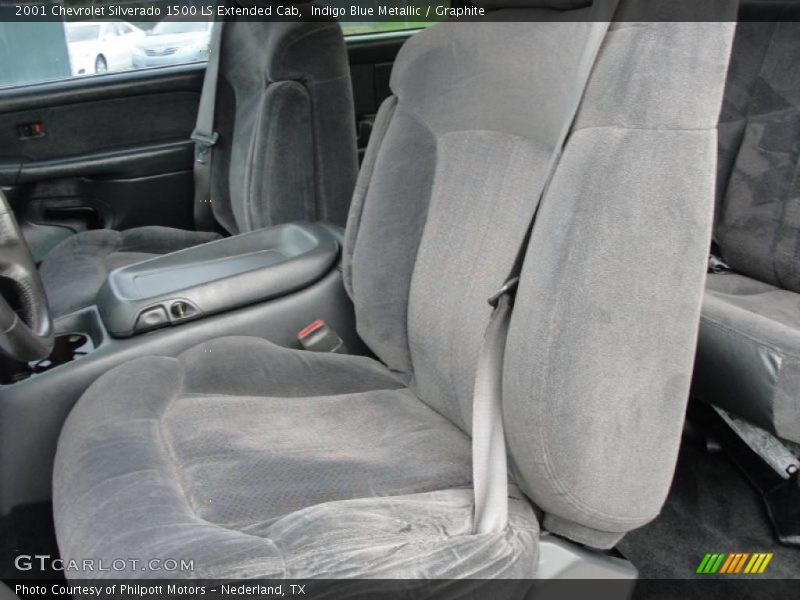 Indigo Blue Metallic / Graphite 2001 Chevrolet Silverado 1500 LS Extended Cab