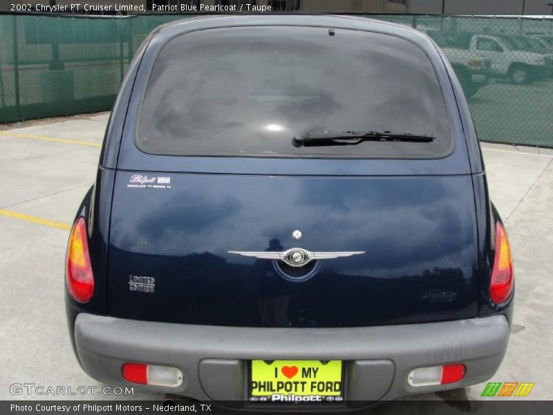 Patriot Blue Pearlcoat / Taupe 2002 Chrysler PT Cruiser Limited