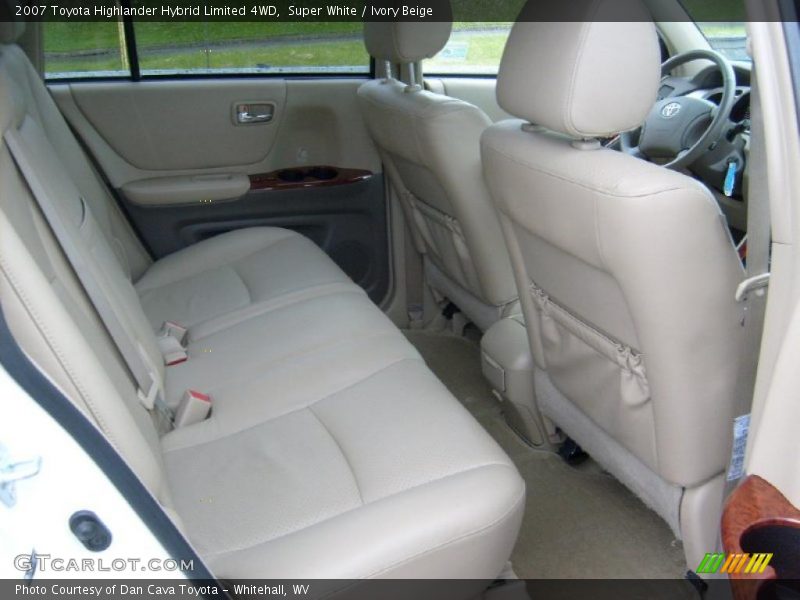 Super White / Ivory Beige 2007 Toyota Highlander Hybrid Limited 4WD
