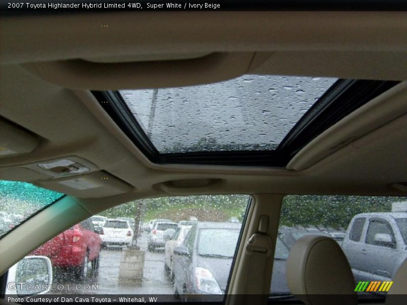 Super White / Ivory Beige 2007 Toyota Highlander Hybrid Limited 4WD