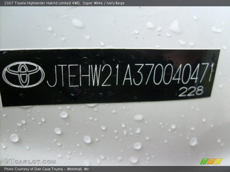 Super White / Ivory Beige 2007 Toyota Highlander Hybrid Limited 4WD