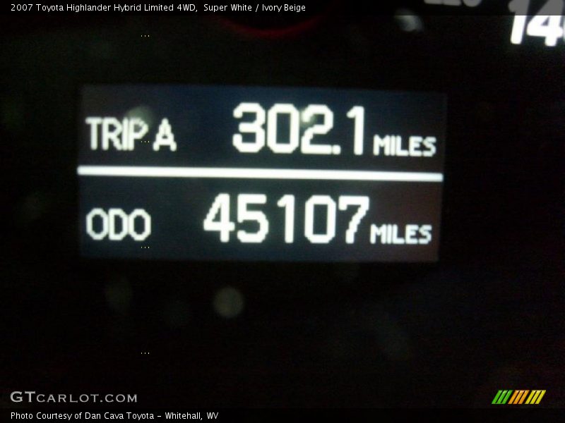Super White / Ivory Beige 2007 Toyota Highlander Hybrid Limited 4WD