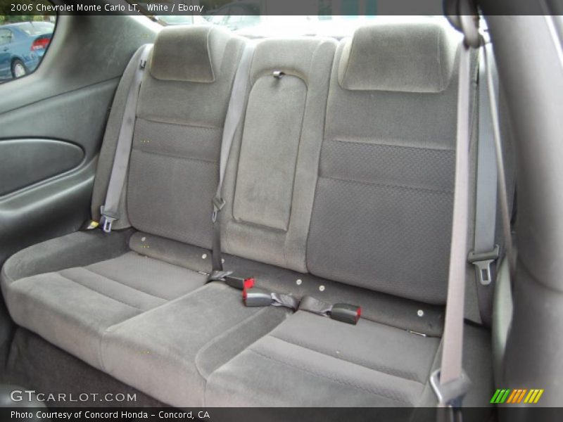 White / Ebony 2006 Chevrolet Monte Carlo LT