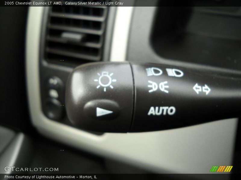 Galaxy Silver Metallic / Light Gray 2005 Chevrolet Equinox LT AWD