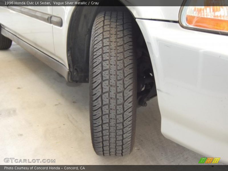 Vogue Silver Metallic / Gray 1996 Honda Civic LX Sedan
