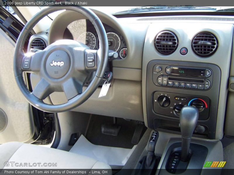 Black / Khaki 2006 Jeep Liberty CRD Sport 4x4