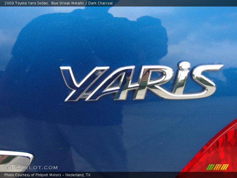 Blue Streak Metallic / Dark Charcoal 2009 Toyota Yaris Sedan