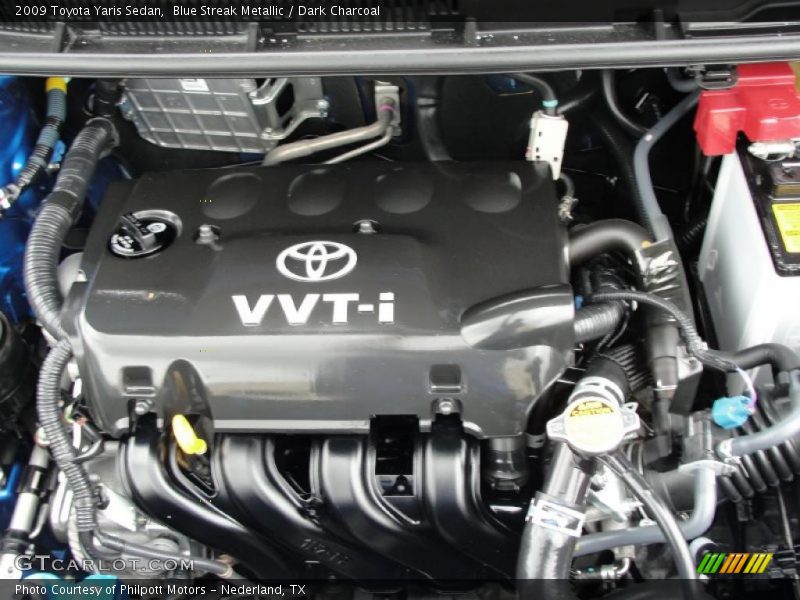 Blue Streak Metallic / Dark Charcoal 2009 Toyota Yaris Sedan