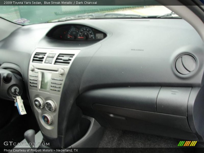 Blue Streak Metallic / Dark Charcoal 2009 Toyota Yaris Sedan