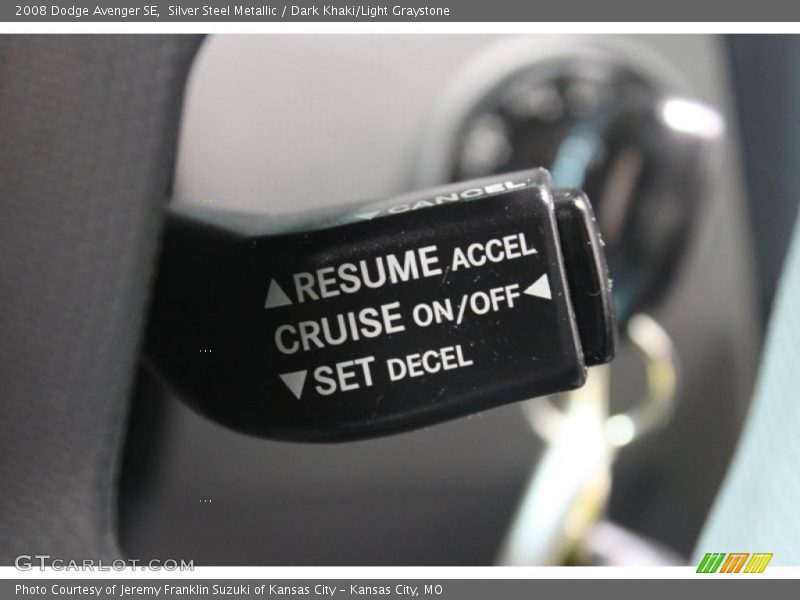 Silver Steel Metallic / Dark Khaki/Light Graystone 2008 Dodge Avenger SE