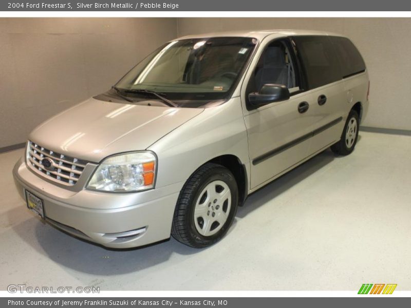 Silver Birch Metallic / Pebble Beige 2004 Ford Freestar S