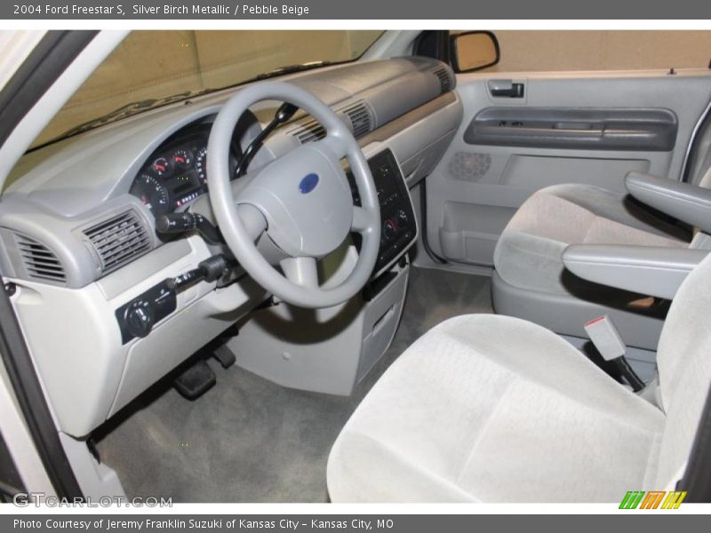 Silver Birch Metallic / Pebble Beige 2004 Ford Freestar S