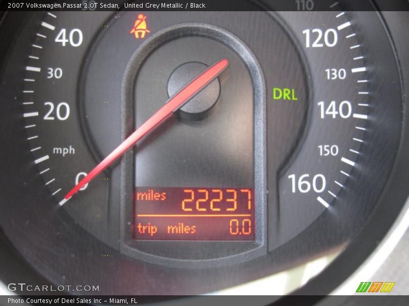United Grey Metallic / Black 2007 Volkswagen Passat 2.0T Sedan
