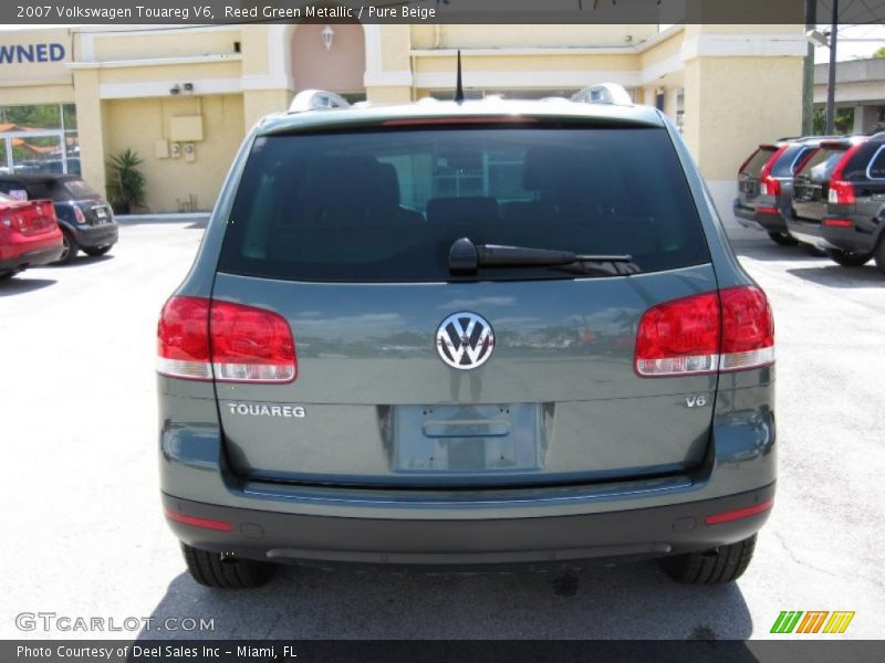 Reed Green Metallic / Pure Beige 2007 Volkswagen Touareg V6