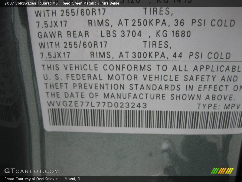 Reed Green Metallic / Pure Beige 2007 Volkswagen Touareg V6
