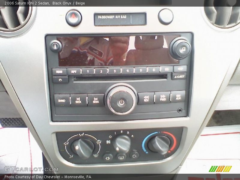 Black Onyx / Beige 2006 Saturn ION 2 Sedan