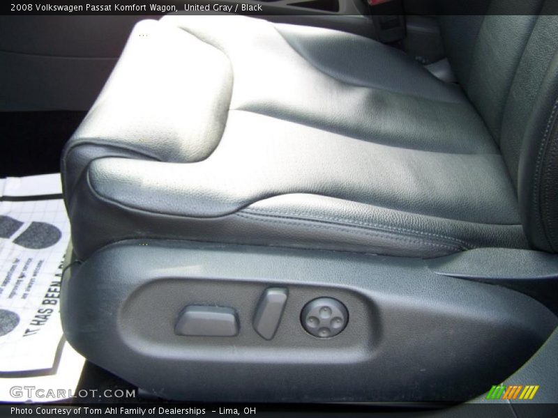 United Gray / Black 2008 Volkswagen Passat Komfort Wagon