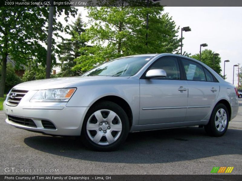 Bright Silver / Gray 2009 Hyundai Sonata GLS