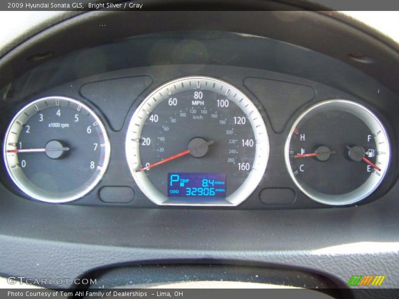 Bright Silver / Gray 2009 Hyundai Sonata GLS